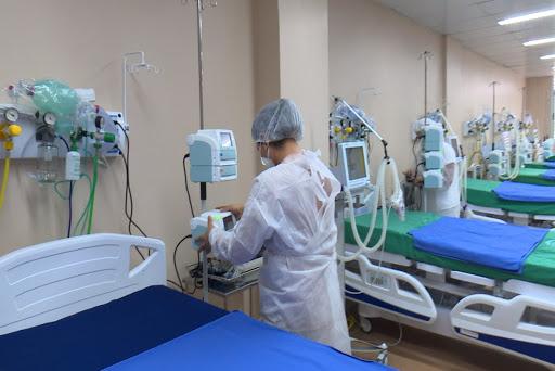 Amazonas apresenta queda no número de mortes e de internações por Covid-19