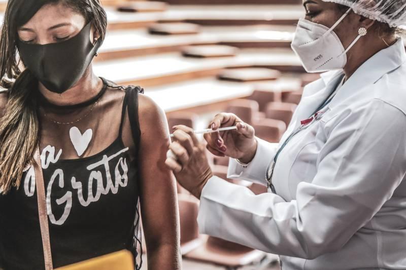 Pará está entre os três estados do Brasil que mais vacinam população contra a Covid-19