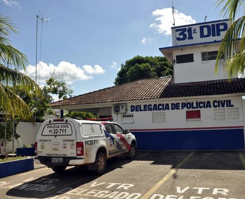 PC-AM prende dupla e apreende adolescente com 137 trouxinhas entorpecentes, arma de fogo e munição