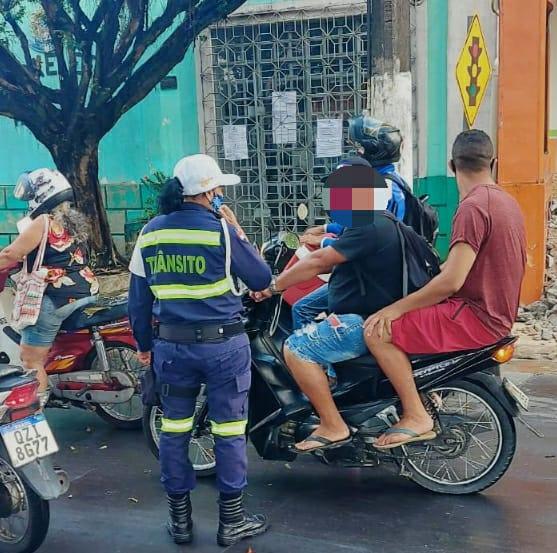 EMTT inicia semana de conscientização no trânsito após acidentes no fim de semana em Parintins