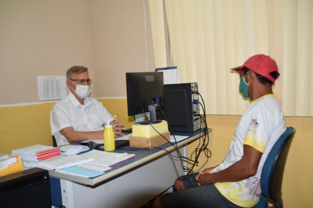 Lenda da medicina, Romualdo Corrêa volta atender pacientes em Parintins