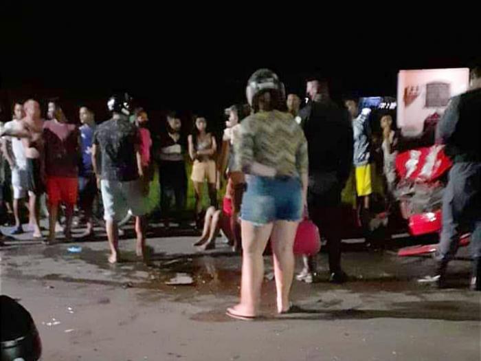 Mototaxista morre após colisão entre carro e moto em Parintins; uma mulher ficou ferida