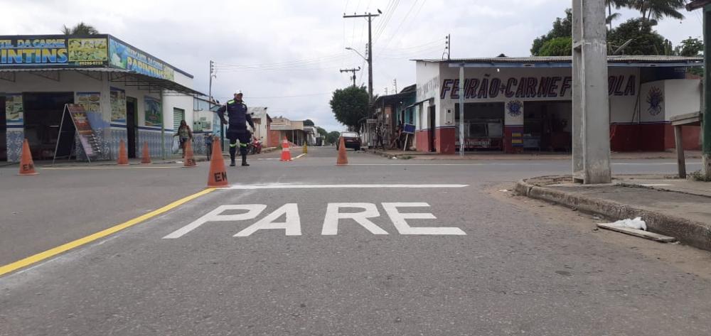 Parintins investe em sinalização viária para deixar o trânsito mais seguro
