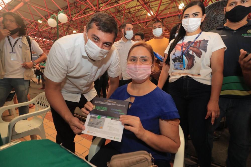 Governador Wilson Lima entrega Auxílio Estadual em Parintins e Maués nesta sexta-feira