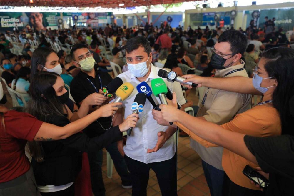 ‘Conseguimos chegar a 21 dias sem óbitos por causa da vacinação’, afirma governador Wilson Lima