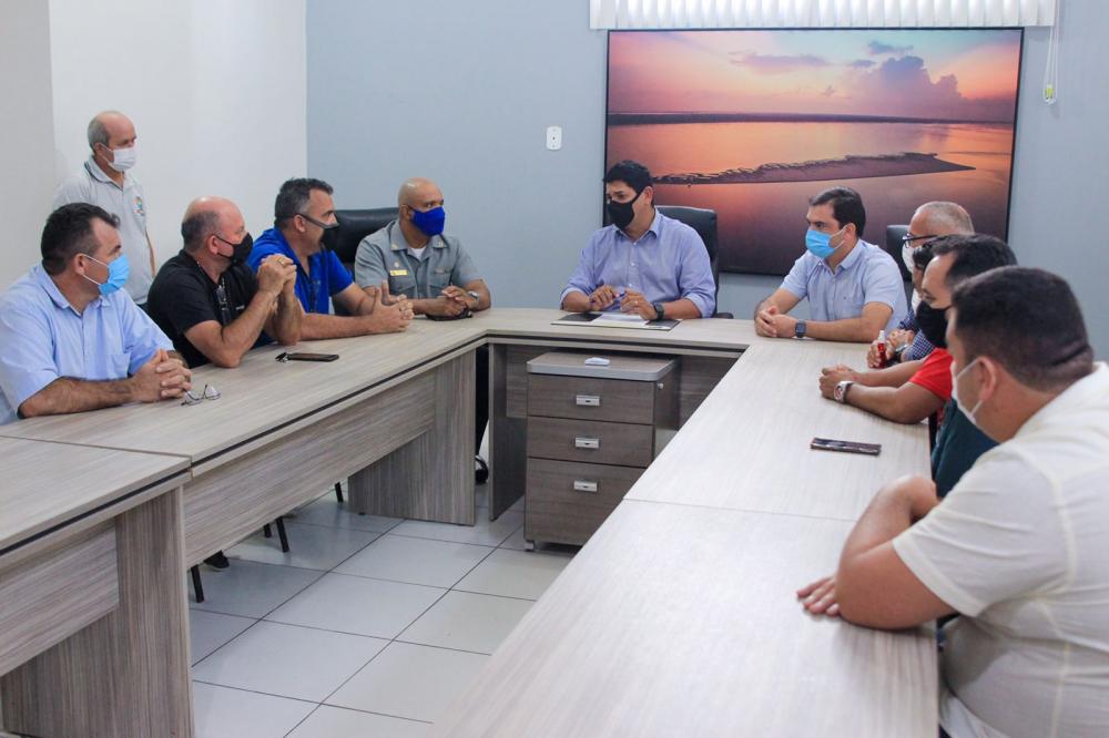 Embarque e desembarque de passageiros de embarcações de grande porte será feito somente no porto de Parintins