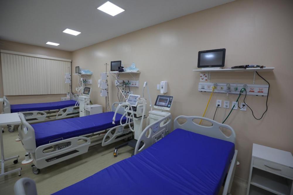 Em Parintins, leitos de UTI atenderam 100 pacientes no Hospital Jofre Cohen