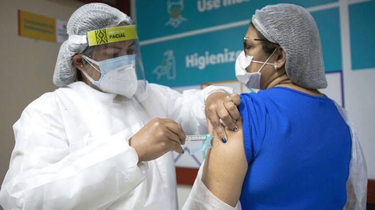 Manaus irá aplicar quarta dose da vacina contra Covid-19 a partir de 3 de janeiro