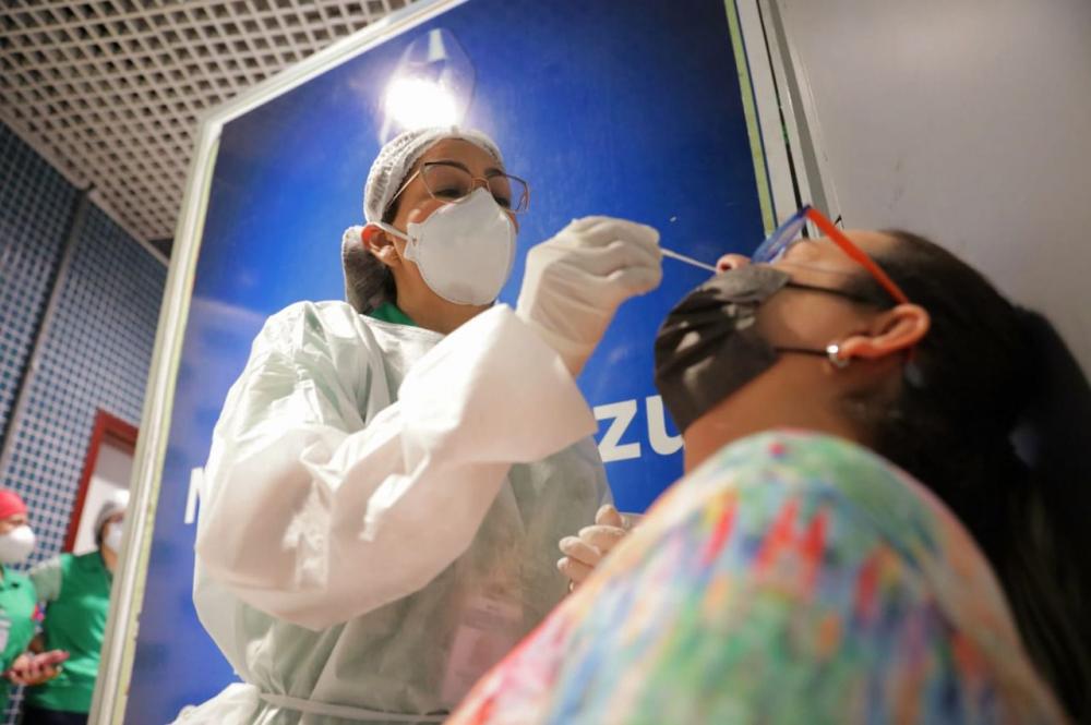 Amazonas registra dois casos de Flurona, coinfecção por Covid-19 e Influenza A (H3N2)
