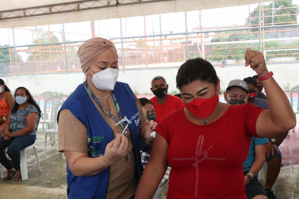 Prefeitura de Manaus registra aumento no número de vacinados contra a Covid-19 nos primeiros dias do ano