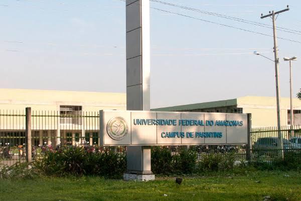 Ufam suspende atividades práticas presenciais pertinentes às áreas de Ensino, Pesquisa e Extensão por 30 dias