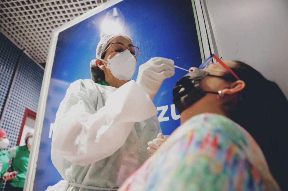 Amazonas registra 2.674 novos casos de Covid-19 nesta segunda-feira (17)