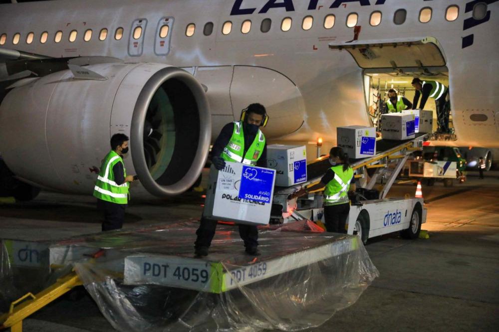 Amazonas recebe 34,5 mil doses de vacina contra Covid-19 para aplicação em crianças de 5 a 11 anos