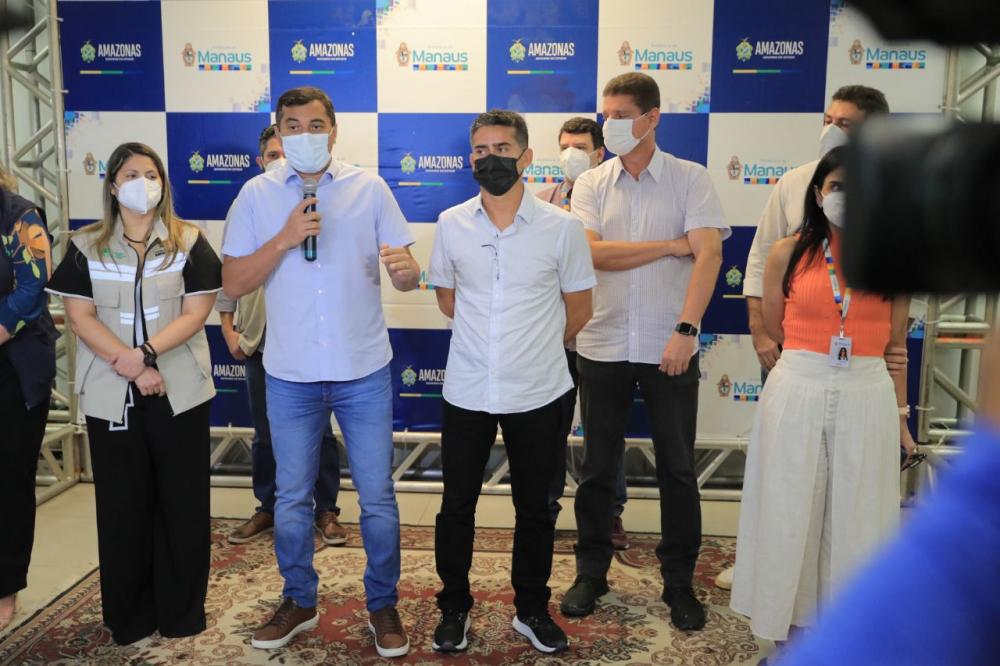 Wilson Lima e David Almeida inauguram Centro de Testagem da Covid-19, para atender 10 mil pessoas ao dia