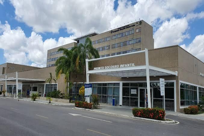 Em Manaus, hospitais Delphina Aziz e 28 de Agosto têm quase 100% de ocupação nos leitos de UTI Covid