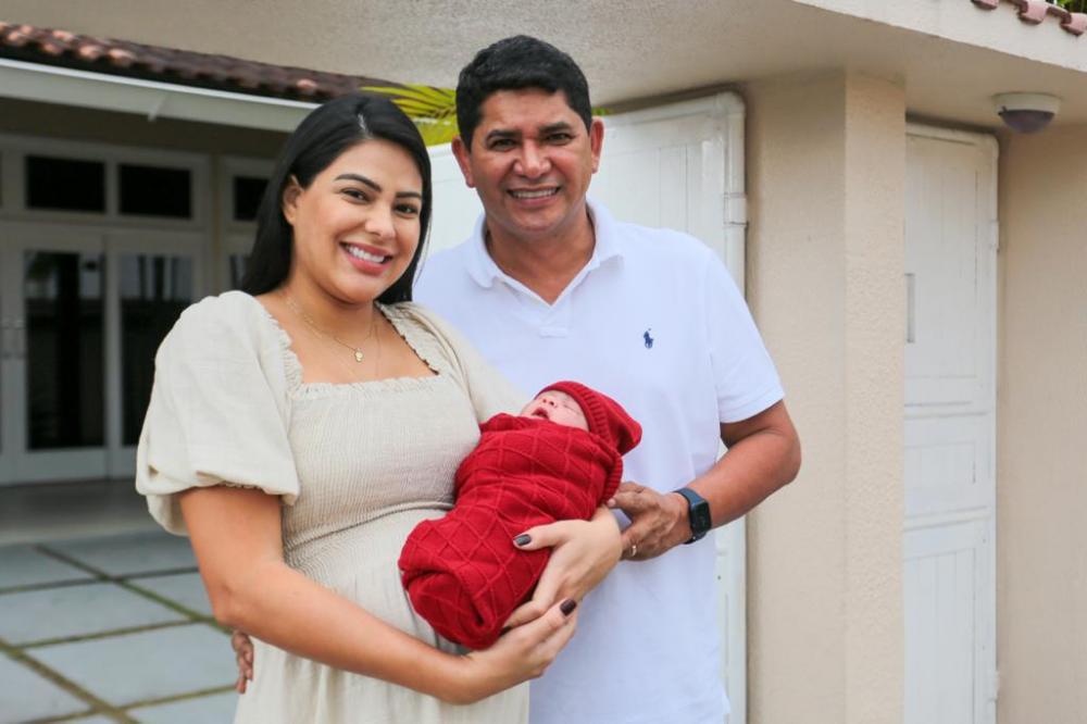 Bi Garcia e Mayra Dias enaltecem realização de sonho com o nascimento de Henry