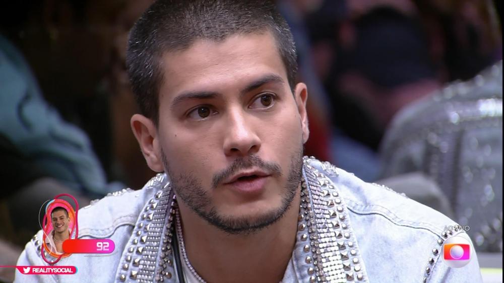 Arthur é o mais votado no paredão falso e vai pro quarto secreto com 82,8%