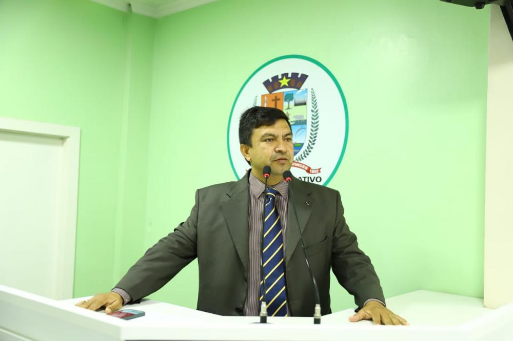 Telo Pinto é reeleito presidente da APP e mobiliza professores para especialização gratuita