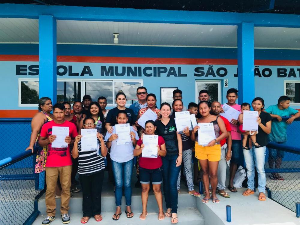 Cetam e Sempa qualificam produtores rurais de São João do Jacú para criação de galinha caipira