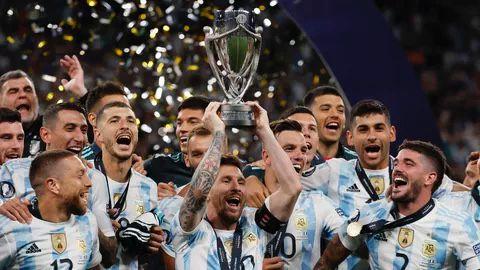 Argentina domina a Itália e conquista título da Finalíssima na Inglaterra