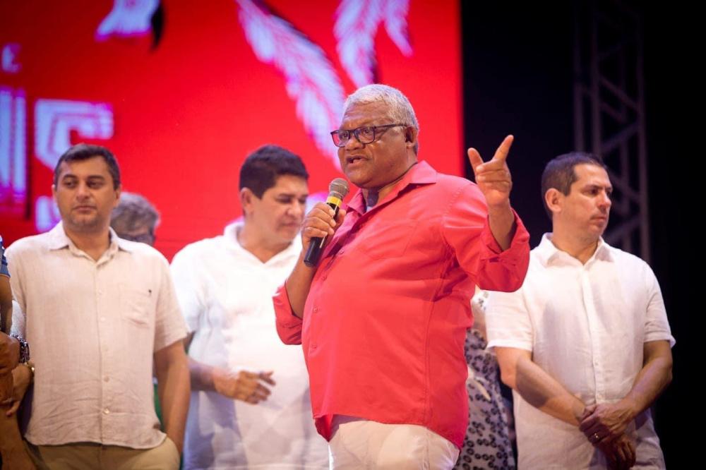 Presidente do Garantido anuncia extinção da Direção Geral de Espetáculo (DGE) do bumbá