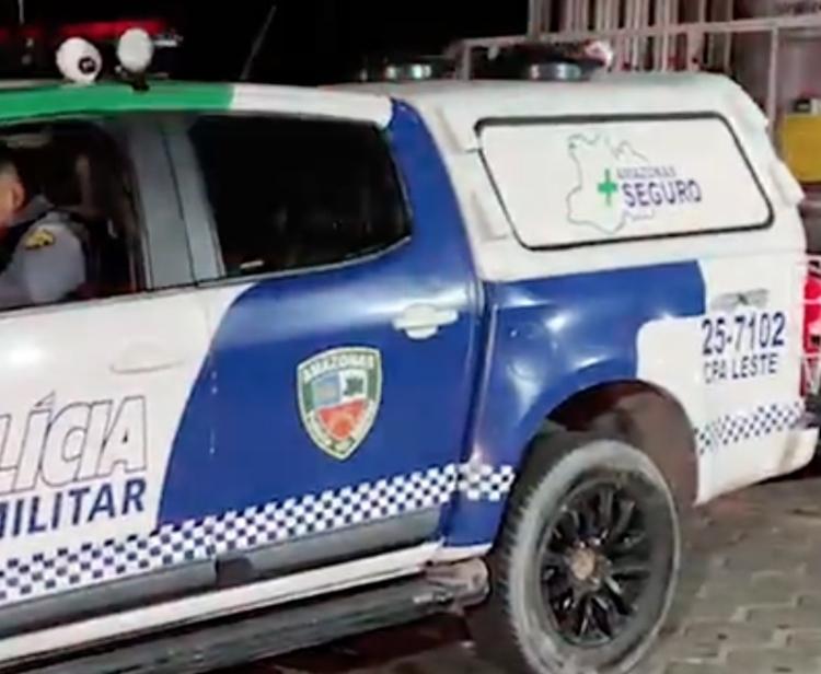 Dois homens são baleados em bar de Manaus durante jogo do Flamengo