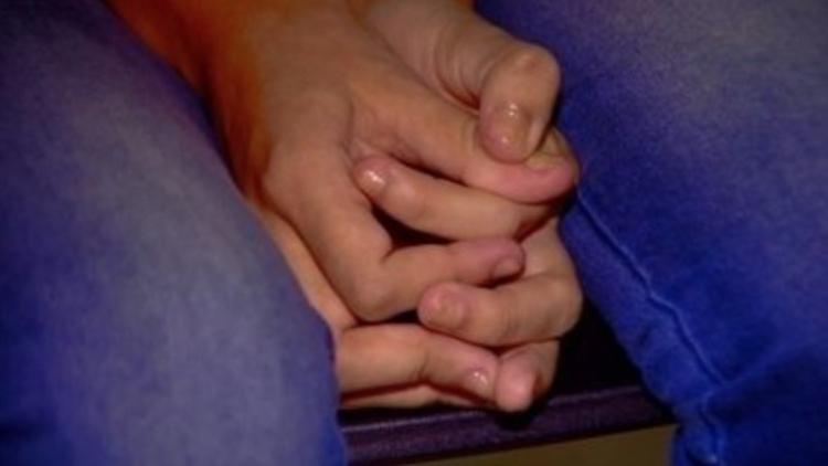 Garoto de 12 anos sofre estupro coletivo dentro de escola: 'Acabou com a vida do meu filho'