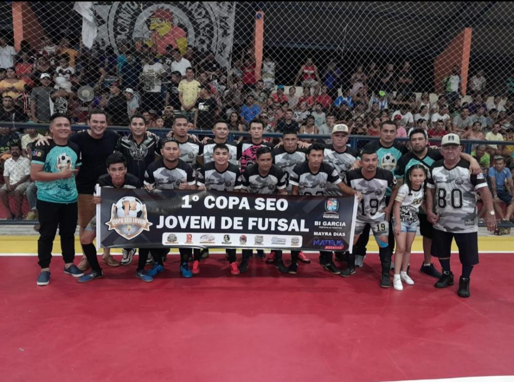 Com ginásio lotado, Canto da Porrada é campeão da I Copa Seo Jovem de Futsal