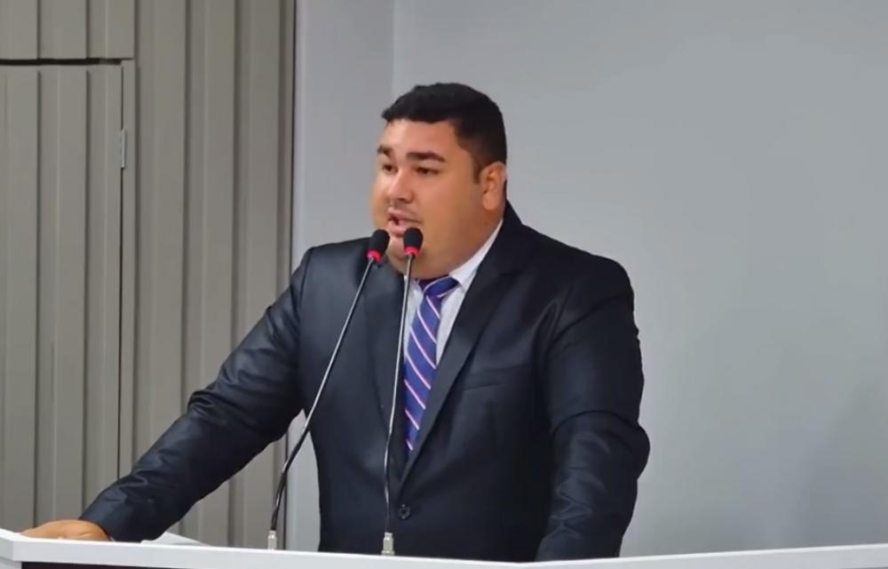 Alex Garcia reitera cobrança pela redução do preço da Gasolina nos postos de combustíveis em Parintins