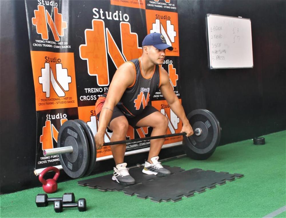 Esporte de Alto Rendimento: Studio N traz à Parintins Clínica de Levantamento de Peso Olímpico