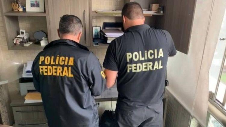 Servidores da Receita Federal são presos em operação da PF contra o tráfico de drogas