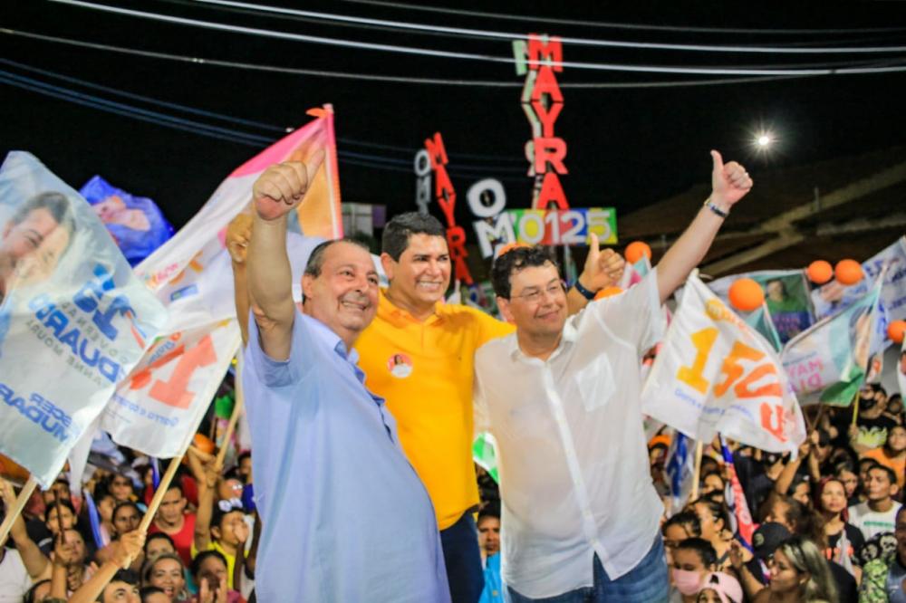 Em caminhada e comício histórico, Bi Garcia declara apoio a Eduardo Braga e Omar Aziz   