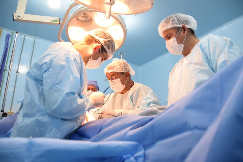 Parintinenses exaltam realização de jornada de cirurgia de vesícula