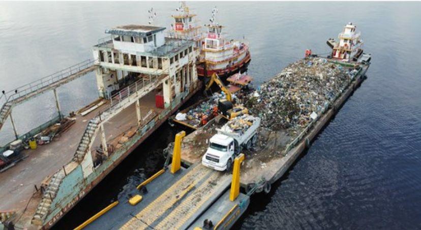 Prefeitura retira cerca de 400 toneladas de lixo de rios e igarapés de Manaus