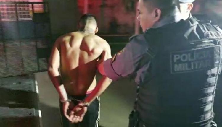 Jovem é preso suspeito de matar irmão com facada no peito em Manaus