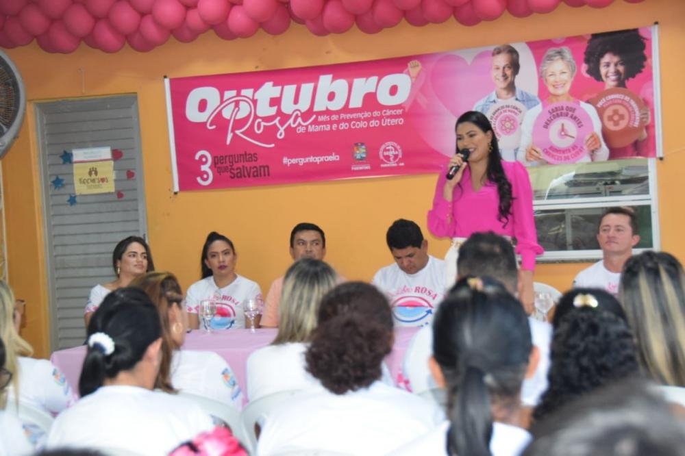 Durante abertura da campanha Outubro Rosa, Mayra Dias convoca mulheres para prevenção ao câncer