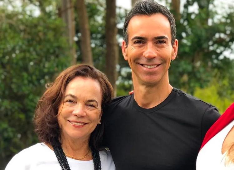 Mãe do jornalista Cesar Tralli morre em queda de avião em São Paulo