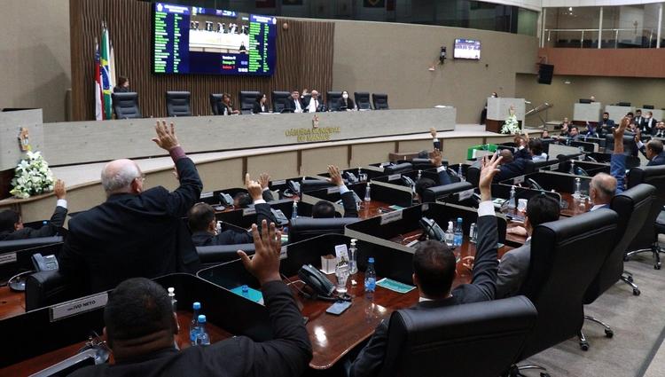 Projeto de lei obriga rádios de Manaus a tocarem 20% de musicas locais