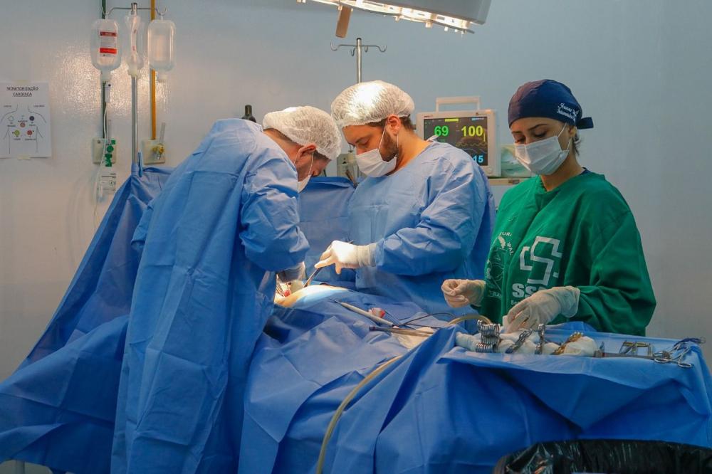 Glenio Seixas anuncia terceiro mutirão de cirurgias eletivas em Barreirinha