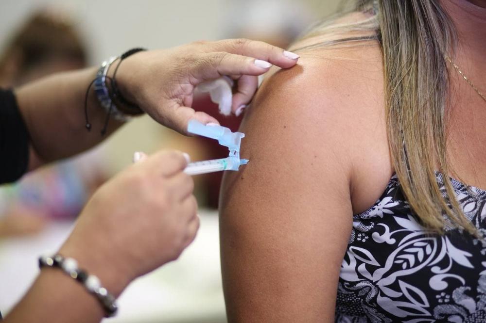 No Amazonas, 96% dos internados por Covid têm esquema vacinal desatualizado