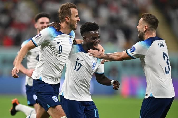 Inglaterra estreia na Copa com goleada histórica de 6 a 2 no Irã