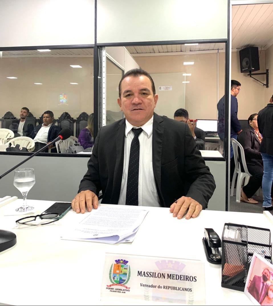 Vereador Massilon Medeiros propõe emenda à Lei Orçamentária 2023 para beneficiar EMTT