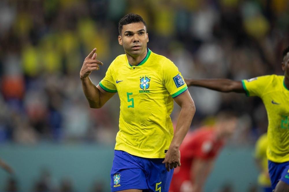 Com golaço de Casemiro, Brasil vence Suíça e garante vaga nas oitavas