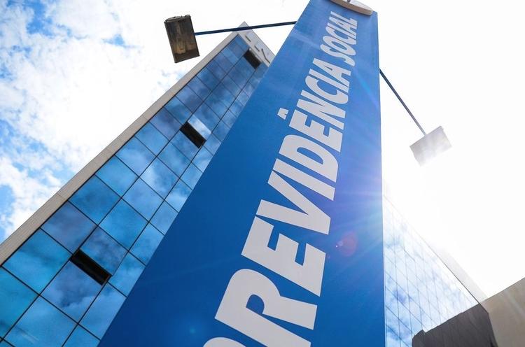 INSS divulga calendário de pagamentos para aposentados e pensionistas em 2023