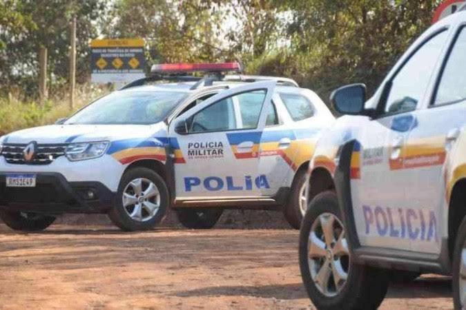 Com pênis decepado, homem é encontrado morto amarrado em árvore