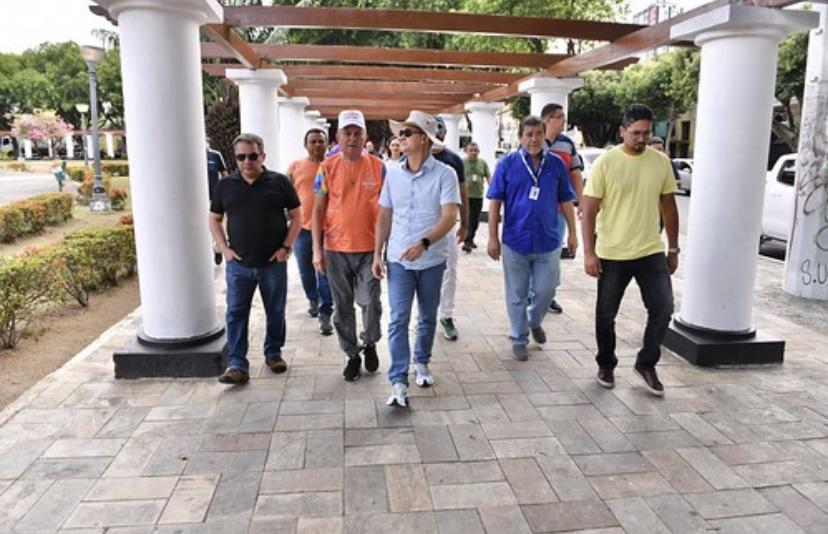 Prefeito David Almeida anuncia revitalização da Praça da Saudade, em Manaus