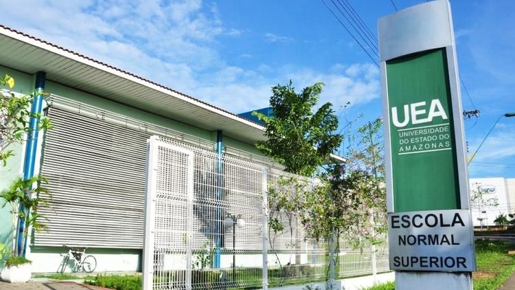Aprovados em vestibular e SIS da UEA são convocados para matrículas