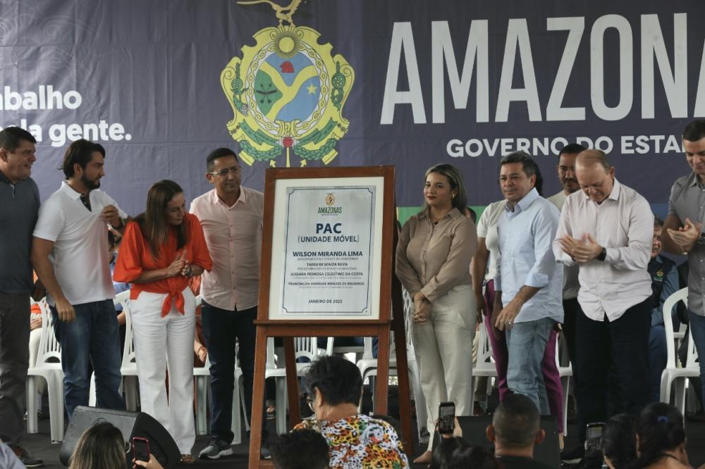 Vice-governador Tadeu de Souza inaugura quatro unidades móveis do PAC e amplia serviços de cidadania no AM