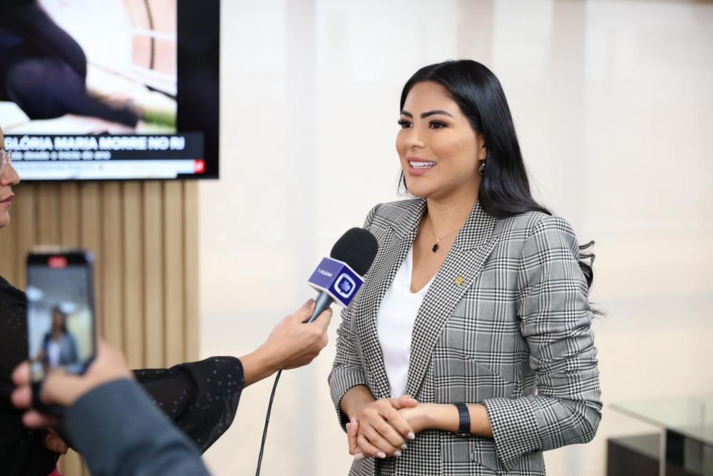 Mayra Dias assume presidência da Comissão de Assistência Social e Trabalho