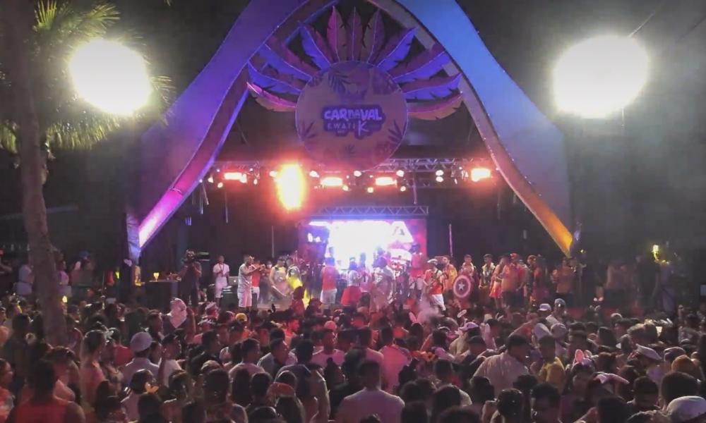 Tradicional Carnaval do Kwati Club retorna com recorde de público em Parintins